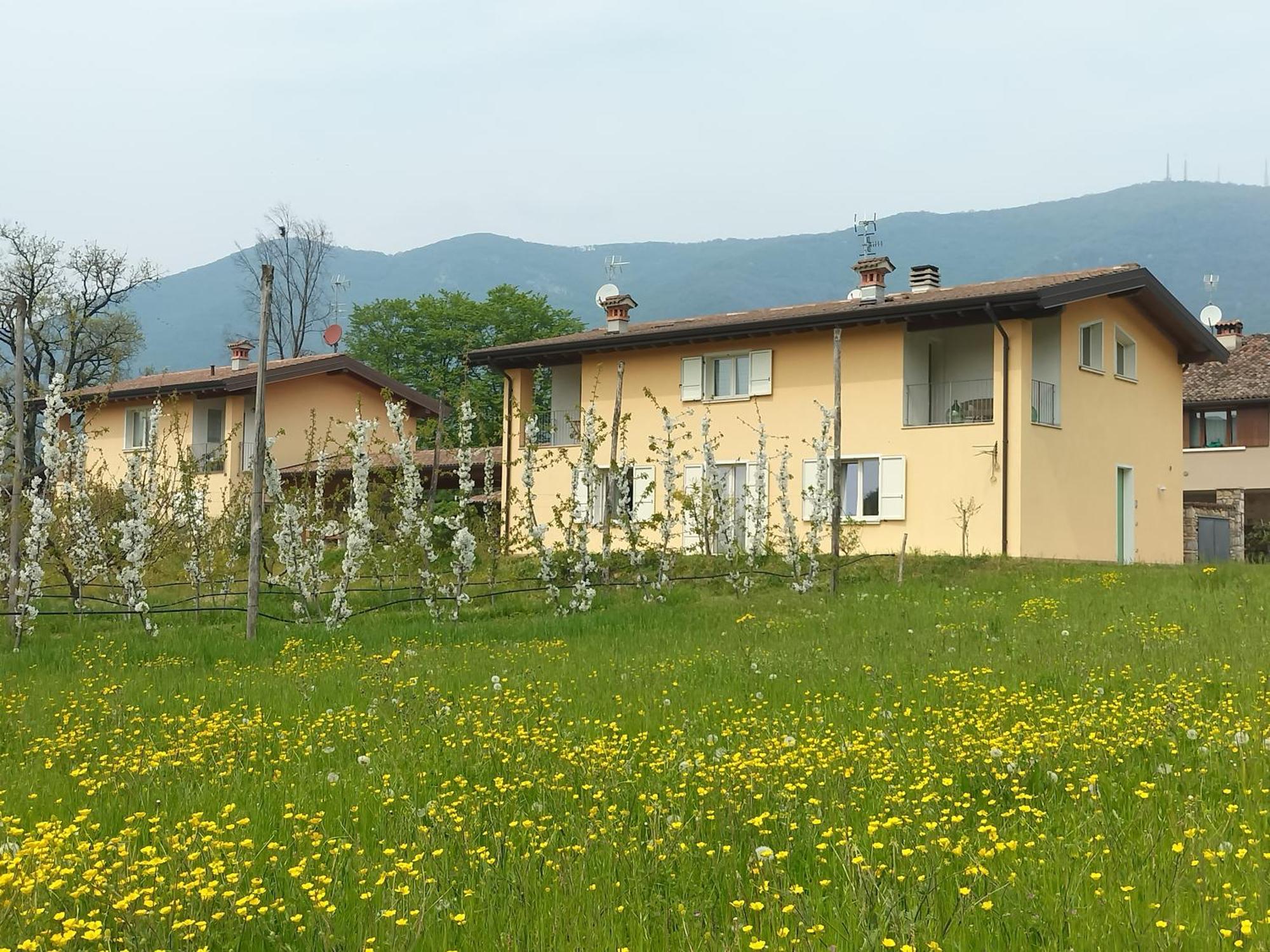 Ferienwohnung Cascina Legnago Bilocale A 6 Chilometri Da Salo' Villanuova sul clisi Exterior foto