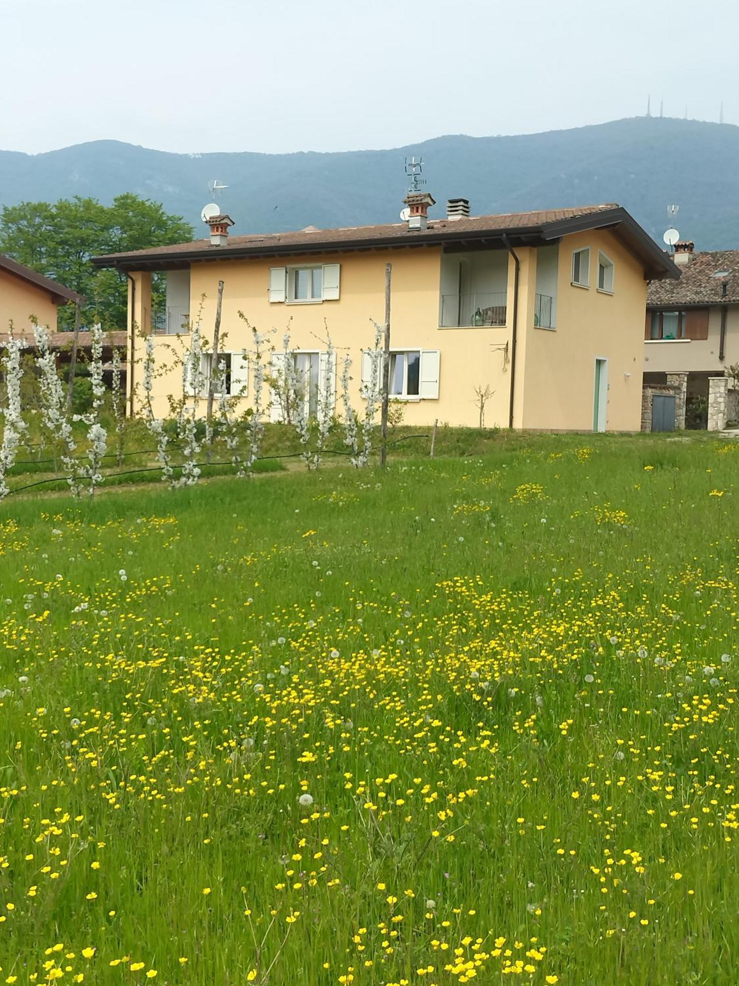 Ferienwohnung Cascina Legnago Bilocale A 6 Chilometri Da Salo' Villanuova sul clisi Exterior foto